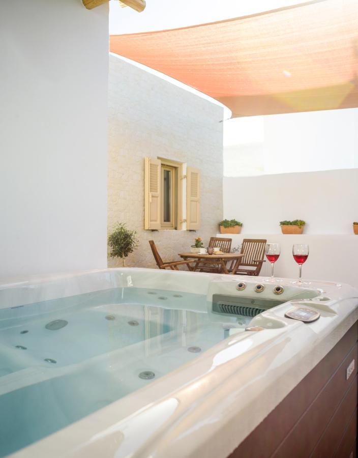 דירות Heart Of Oia - Private House With Jacuzzi מראה חיצוני תמונה