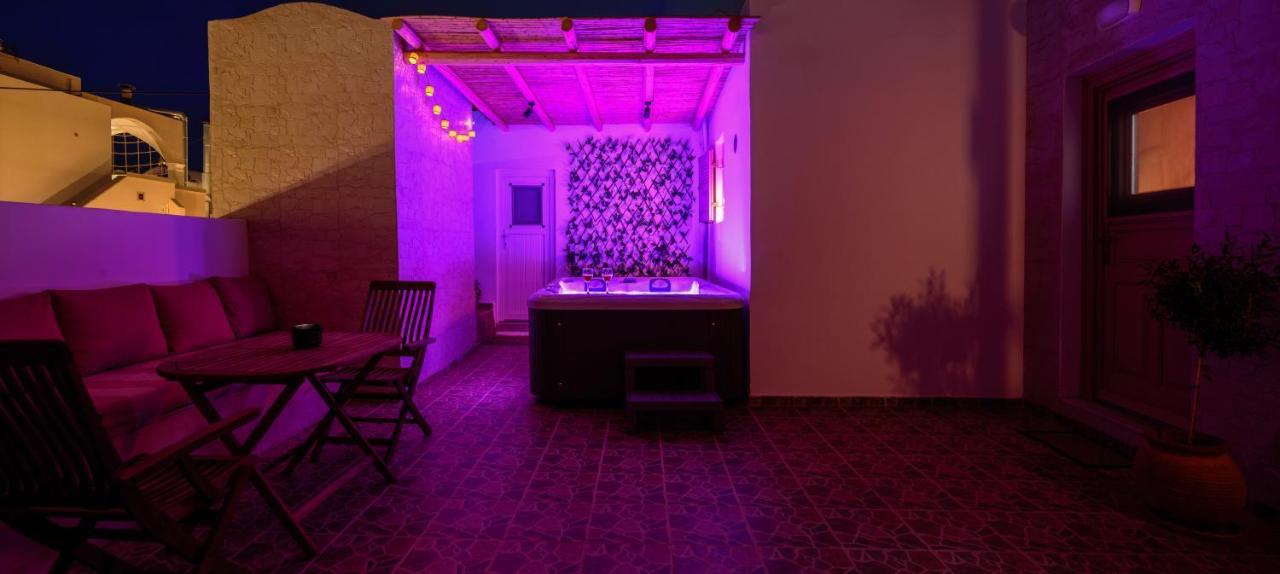 דירות Heart Of Oia - Private House With Jacuzzi מראה חיצוני תמונה